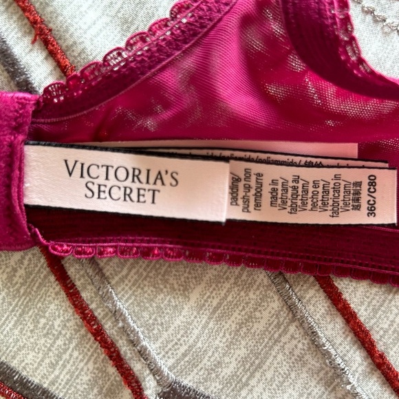 Victoria’s Secret Womans 36 C Dream Angles Push-Up Pink Lace Bra - Picture 10 of 11